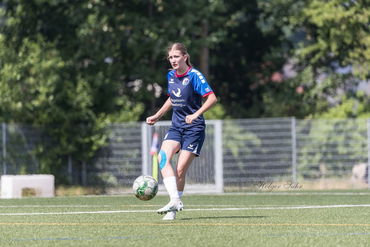 Bild 93 - wBJ Holsatia Elmshorn - VfL Pinneberg : Ergebnis: 1:4